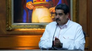 Venezuela nombra a militar y representante en diálogos con ELN como nuevo embajador en Colombia