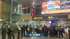 Viva Air: drama de turistas en Cartagena por cancelación de vuelos - Otras Ciudades - Colombia