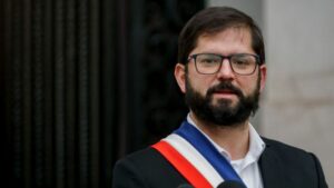 3 logros del primer año de gobierno de Gabriel Boric en Chile (y los desafíos que tiene por delante)