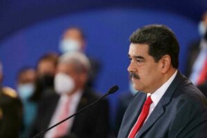 Administración Maduro dice que política de sanciones de EEUU está "condenada al fracaso"