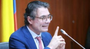 Alejandro Gaviria admitió que escándalo de Nicolás Petro hace daño al Gobierno