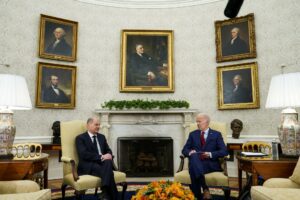 Biden y Scholz destacan el apoyo a Ucrania y la fortaleza de la OTAN durante su reunión en la Casa Blanca