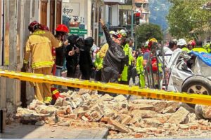 Cifra de heridos por sismo de magnitud 6,5 asciende a 484 en Ecuador - AlbertoNews