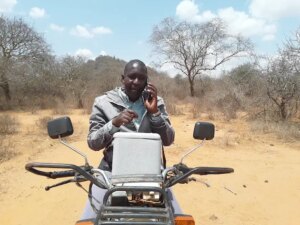 Congelador solar mejora inmunización en aldeas kenianas de difícil acceso