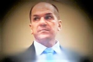 Detienen a juez “verdugo” de presos políticos por corrupción