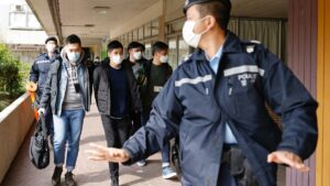 Dictan penas de prisión contra tres destacados activistas prodemocráticos de Hong Kong