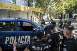 Disparan contra un local de la familia de Messi y el alcalde no descarta que haya policas implicados
