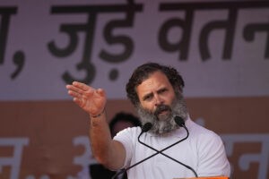 Dos aos de crcel para el lder opositor de India por insultar al primer ministro