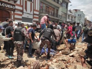 Ecuador registró un sismo de 6,7 que causó daños en varias ciudades (VIDEOS) – SuNoticiero