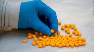 Embajadora de EE.UU. en Panamá dice que su gobierno colabora en la investigación sobre la pérdida de 19.000 dosis de fentanilo en un hospital público