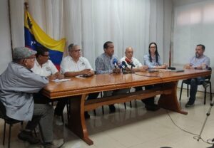 Gremios empresariales de Bolívar: Se debe reformar ordenanza y modificar cuadro tarifario en mesas técnicas de aseo urbano | Diario El Luchador
