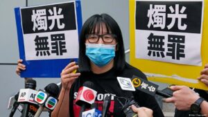 Hong Kong sentencia a prisión a organizadores de vigilias
