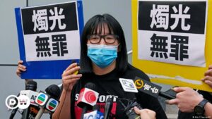 Hong Kong sentencia a prisión a organizadores de vigilias de Tiananmén | El Mundo | DW