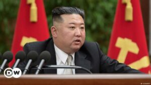 Kim Jong Un ordena intensificar maniobras de "guerra real" | El Mundo | DW