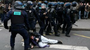 La Policía francesa abre 17 investigaciones sobre la actuación de sus agentes durante las protestas
