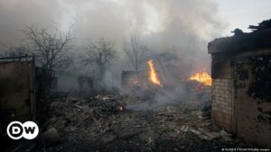 Los rusos bombardean varias regiones de Ucrania | El Mundo | DW