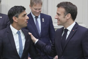 Macron y Sunak sellan en Pars una "entente renovada" con un acuerdo en la lucha contra la inmigracin ilegal