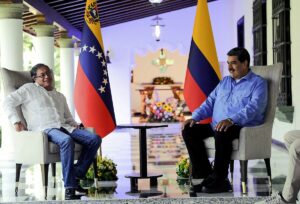 Maduro y Petro estrechan su alianza en busca de "la mayor suma de felicidad"