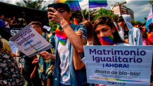 Panamá dice que matrimonio igualitario no es un derecho humano