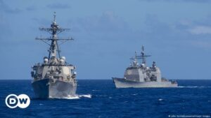 Pekín "advirtió" a buque de EE.UU. salir de mar de China Meridional | El Mundo | DW