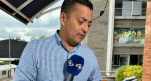 Periodista de Noticias Caracol está siendo suplantando y tiene tres deudas