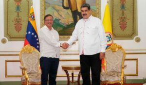 Petro cancela visita programada para este lunes a Venezuela