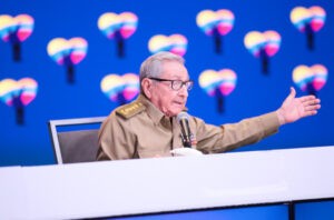 Raúl Castro: Chávez estremeció nuestro continente - Yvke Mundial