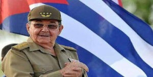 Raúl Castro llega a Venezuela para los actos en honor a Chávez