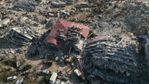Reconstruir Turquía tras los terremotos costará más de 100.000 millones