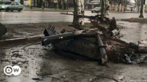 Ucrania anuncia destrucción de dos bases militares rusas en Melitopol | El Mundo | DW