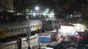Un tren descarrila en Egipto dejando al menos dos fallecidos