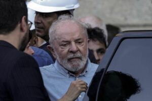 Una neumona pospone el viaje de Lula a China, su gran apuesta en poltica exterior
