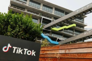 Australia prohbe TikTok en los dispositivos gubernamentales