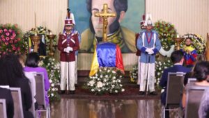 Chavismo despide a Tibisay Lucena en capilla ardiente desde Cancillería