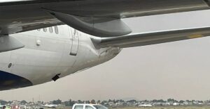 Choque de aviones en el AICM: dos aeronaves se impactaron en tierra