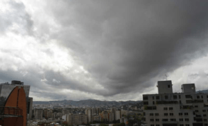 Clima en Venezuela, viernes 28 de abril nubosidad descargas eléctricas y lluvias en gran parte del territorio según el Inameh
