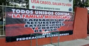 Colocaron mantas contra La Familia Michoacana en municipios de Guerrero