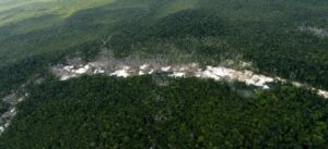 Defender la Amazonia colombiana, un oficio de alto riesgo