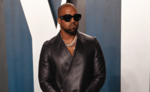 Escuela de Kanye West afronta demanda por discriminación racial