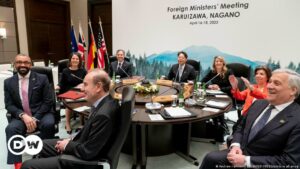 G7 advierte "severos costes" a países que ayuden a Rusia en Ucrania | El Mundo | DW