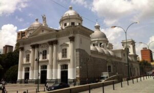 Iglesia católica tendrá unos 200 espacios operativos en Caracas