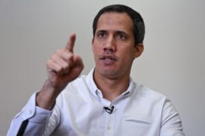 Juan Guaidó no solicita asilo político en EEUU y no descarta su candidatura en primarias
