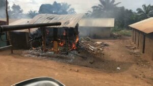 Las milicias matan al menos a 11 civiles en RDC