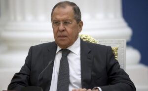 Lavrov asegura que Rusia quiere que la guerra "termine lo antes posible"