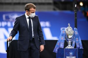 Macron eleva la tensin en la final de la Copa de Francia: ms policas que en la final de la Champions