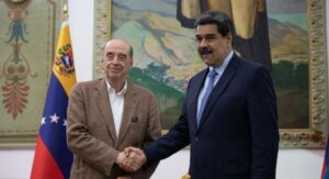 Maduro se reunirá este domingo con el canciller colombiano Álvaro Leyva – SuNoticiero