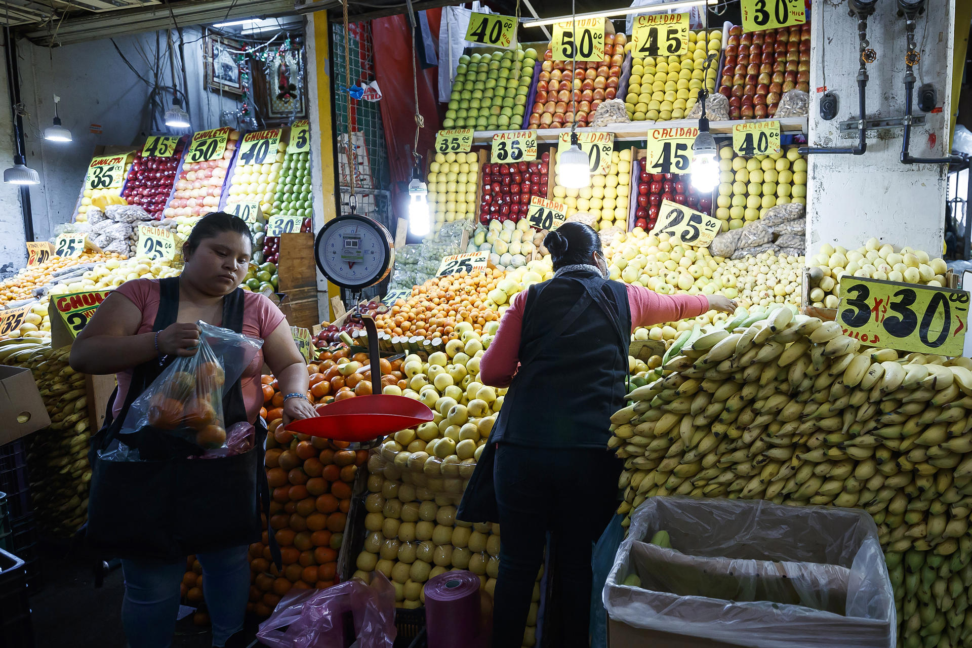 Inflación en México cede en febrero a 4.40%