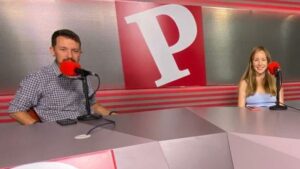 Pablo Iglesias carga contra "los palmeros del poder" que atacan a Inna Afinogenova
