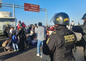 Perú decreta estado de emergencia en sus fronteras