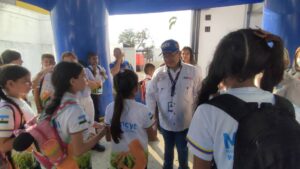 Presidente de Cantv compartió con niños de Barinas apoyando el programa Semilleros Científicos